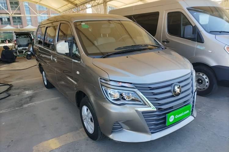 Used FORTHING Lingzhi 2023 M5L 1.6L Base Model 5 Seats Front Right 45 Deg