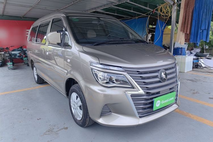 Used FORTHING Lingzhi 2023 M5L 1.6L Base Model 7 Seats Front Right 45 Deg