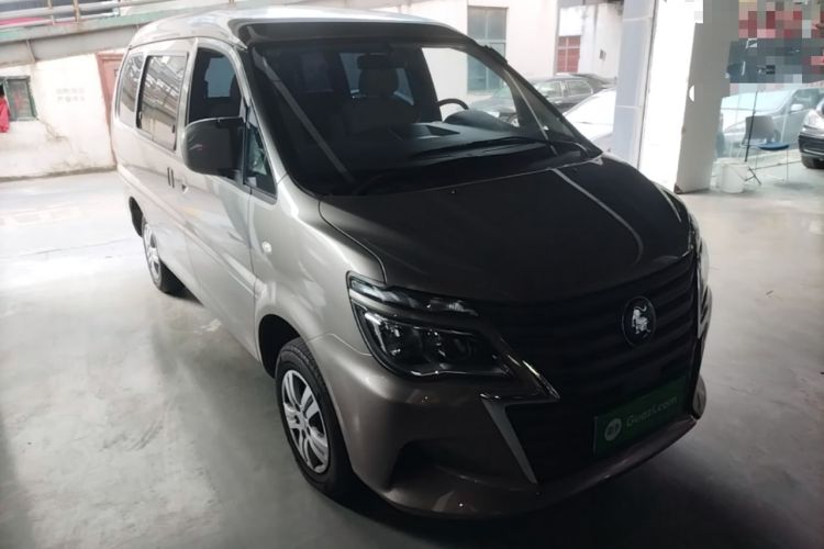 Used FORTHING Lingzhi 2023 M5 1.6L Practical Model 5 Seats Front Right 45 Deg