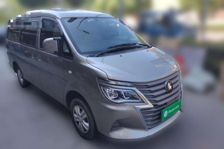 Used FORTHING Lingzhi 2023 M5L 1.6L Base Model 7 Seats Front Right 45 Deg