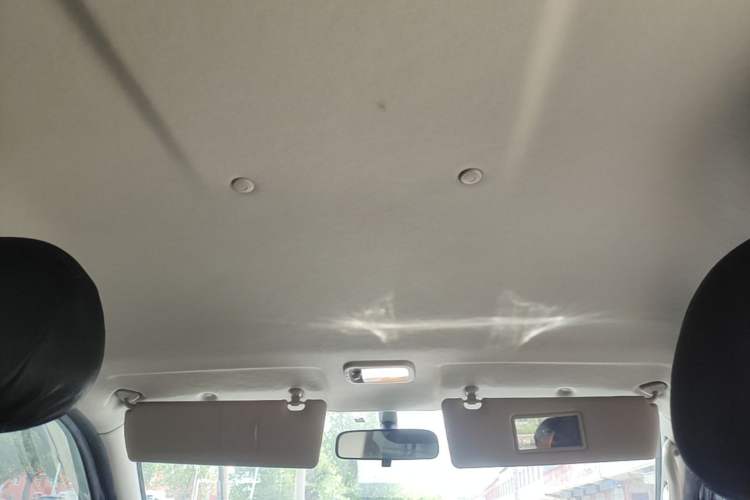 Used FORTHING Lingzhi 2023 M5 1.6L Comfort Edition 7-Seater Headliner