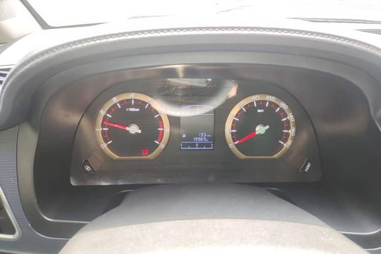 Used FORTHING Lingzhi 2023 M5 1.6L Comfort Edition 7-Seater Instrument Cluster