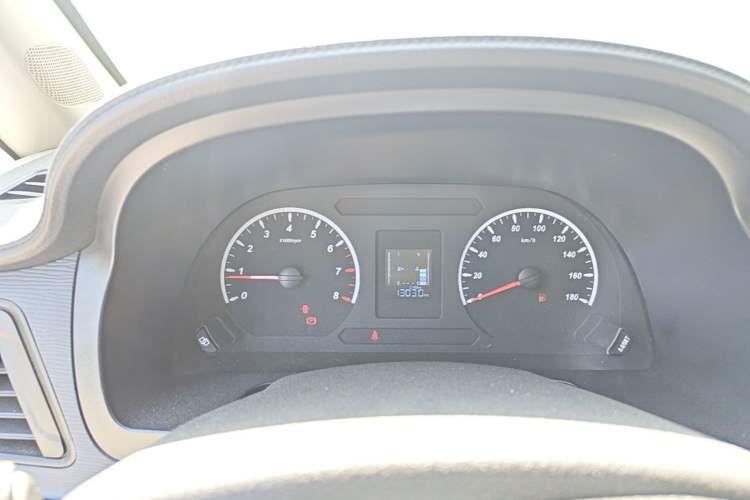 Used FORTHING Lingzhi 2023 V3 1.6L Base Model 2 Seats Instrument Cluster