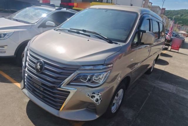 Used FORTHING Lingzhi 2023 M5L 1.6L Base Model 7 Seats
