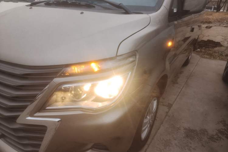 Used FORTHING Lingzhi 2023 M5L 1.6L Base Model 5 Seats Left Front Headlight