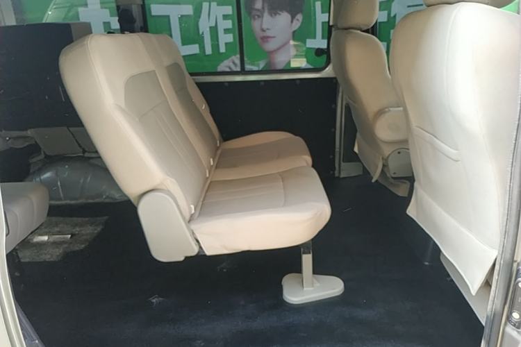 Used FORTHING Lingzhi 2023 M5L 1.6L Base Model 7 Seats Left Rear Seat