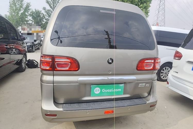 Used FORTHING Lingzhi 2023 M5L 1.6L Base Model 7 Seats Rear