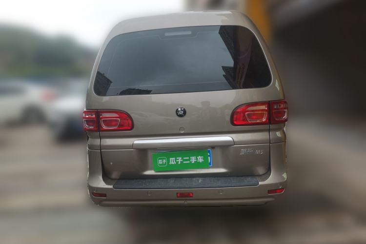 Used FORTHING Lingzhi 2023 M5L 1.6L Comfort Edition 7-Seater Rear