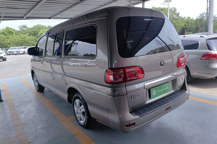 Used FORTHING Lingzhi 2023 M5L 1.6L Base Model 7 Seats Rear Left 45 Deg