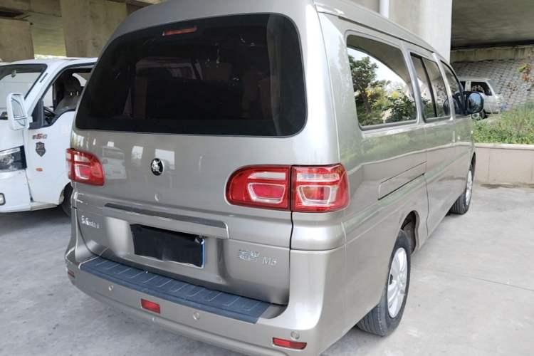 Used FORTHING Lingzhi 2023 M5L 1.6L Base Model 7 Seats Rear Right 45 Deg