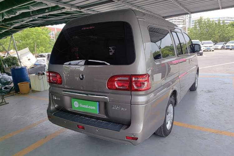 Used FORTHING Lingzhi 2023 M5L 1.6L Base Model 7 Seats Rear Right 45 Deg