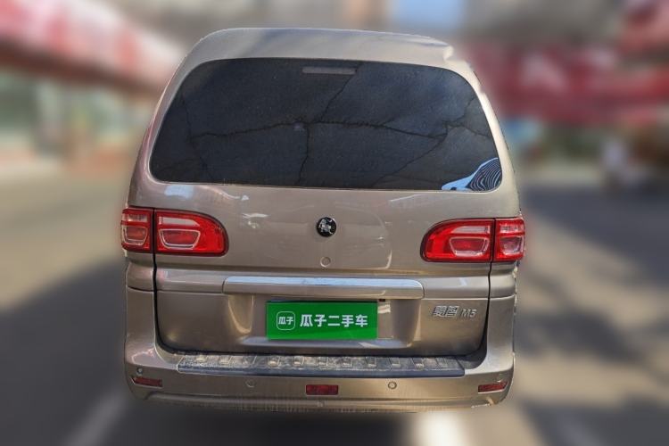 Used FORTHING Lingzhi 2023 M5L 1.6L Base Model 7 Seats Rear