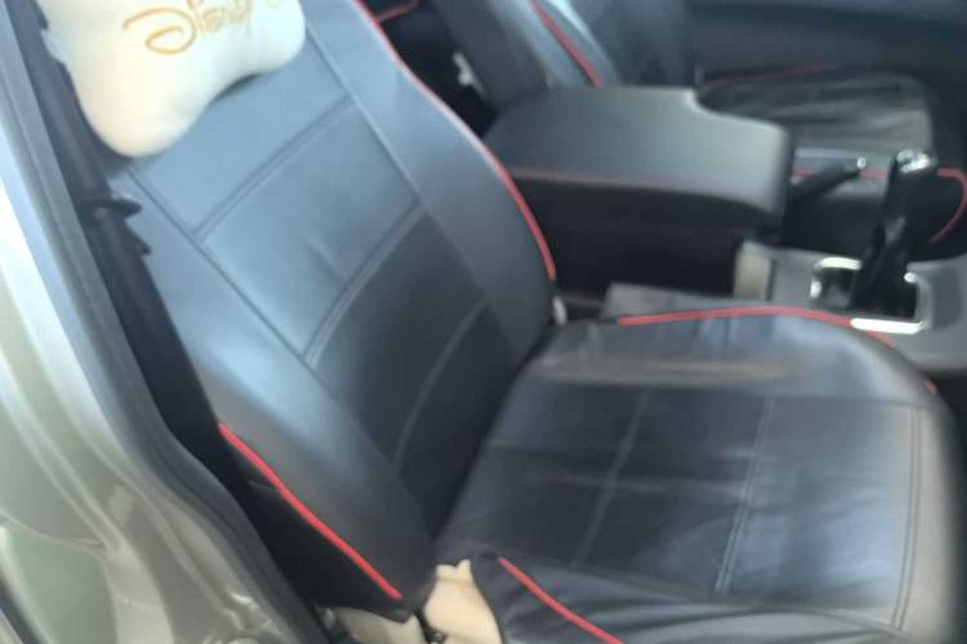 Used FORTHING Lingzhi 2023 M5L 1.6L Base Model 7 Seats Right Front Seat