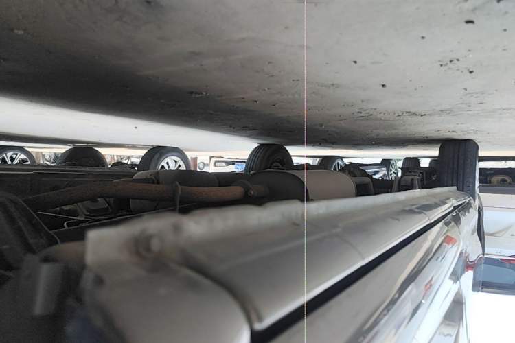 Used FORTHING Lingzhi 2023 M5L 1.6L Base Model 7 Seats Right Side Sill