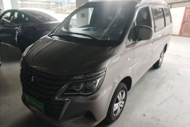 Used FORTHING Lingzhi 2023 M5 1.6L Practical Model 5 Seats