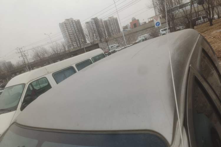 Used FORTHING Lingzhi 2023 M5L 1.6L Base Model 5 Seats Roof