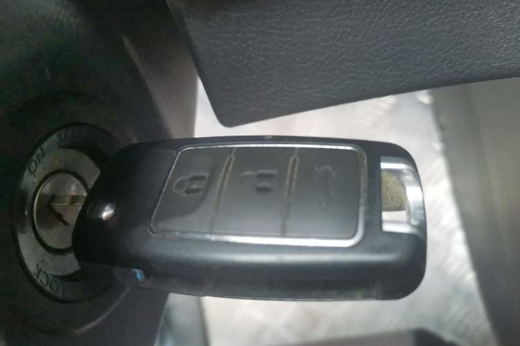 Used FORTHING Lingzhi 2023 M5L 1.6L Comfort Edition 7-Seater Vehicle Key