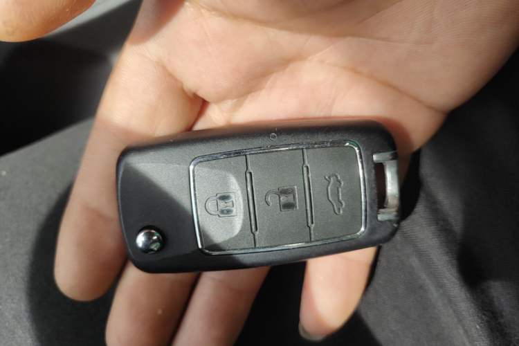 Used FORTHING Lingzhi 2023 M5 1.6L Comfort Edition 7-Seater Vehicle Key