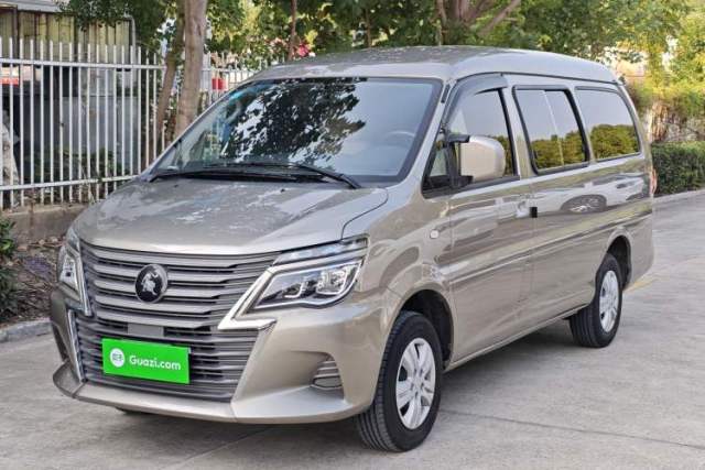 Used FORTHING Lingzhi 2023 M5L 1.6L Base Model 7 Seats