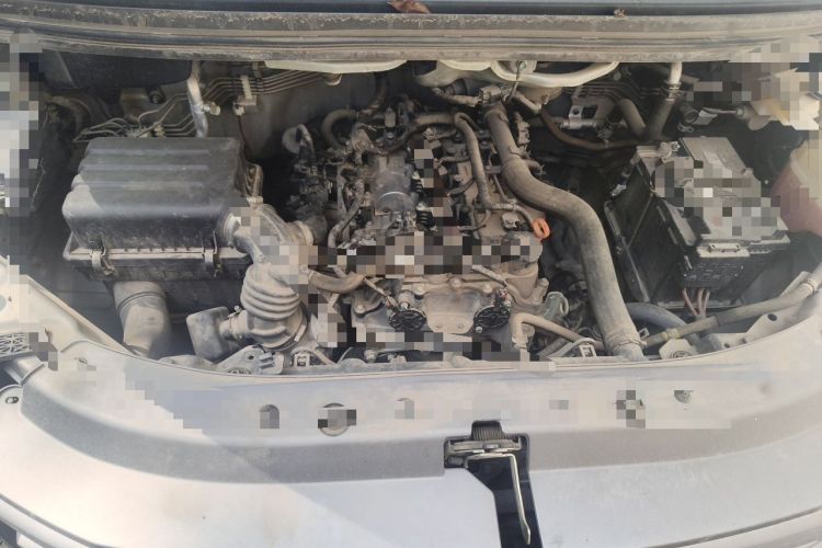 Used FORTHING Lingzhi 2023 M5L 1.6L Base Model 7 Seats Engine Bay