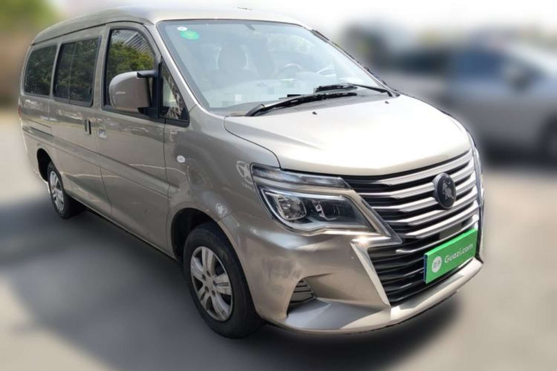 Used FORTHING Lingzhi 2023 M5L 1.6L Base Model 5 Seats Front Right 45 Deg