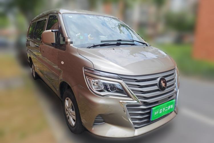 Used FORTHING Lingzhi 2023 M5L 1.6L Base Model 7 Seats Front Right 45 Deg