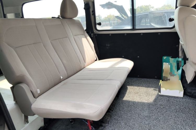 Used FORTHING Lingzhi 2023 M5L 1.6L Base Model 5 Seats Left Rear Seat