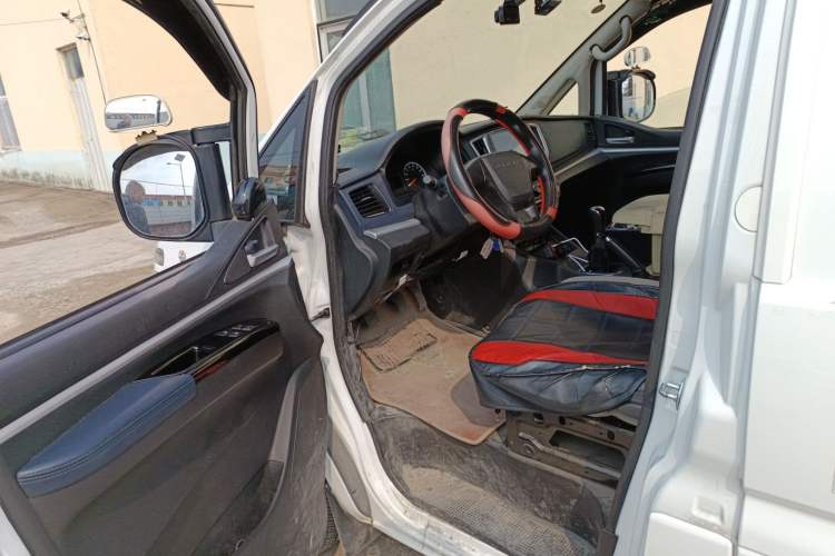 Used FORTHING Lingzhi 2023 V3 1.6L Base Model 2 Seats Driver Seat