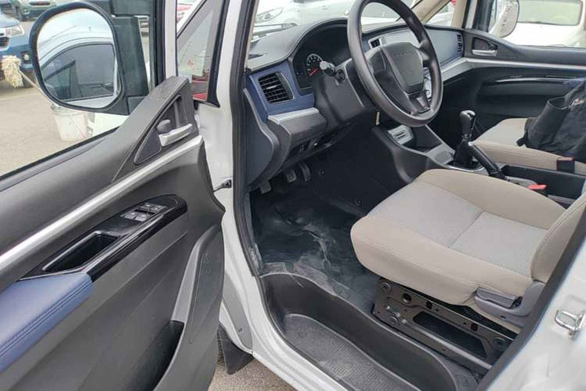 Used FORTHING Lingzhi 2023 V3 1.6L Base Model 2 Seats Driver Seat