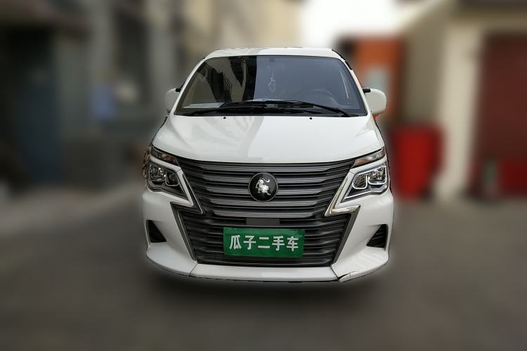 Used FORTHING Lingzhi 2023 M5 1.6L Practical Model 5 Seats Front