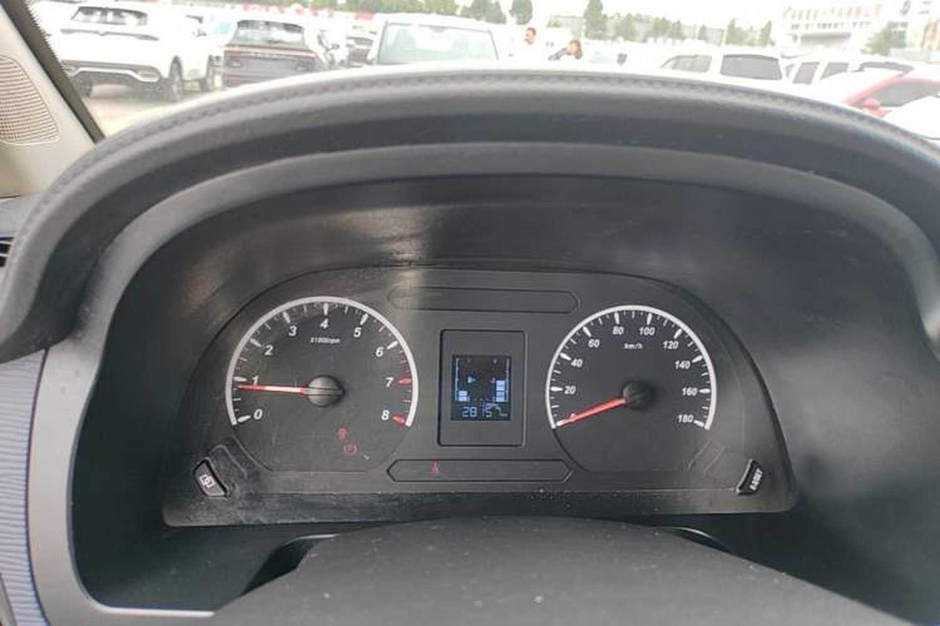 Used FORTHING Lingzhi 2023 V3 1.6L Base Model 2 Seats Instrument Cluster