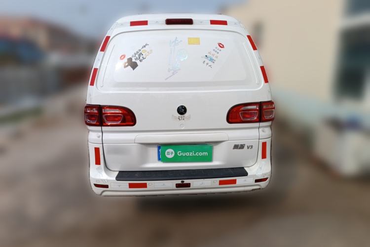 Used FORTHING Lingzhi 2023 V3 1.6L Base Model 2 Seats Rear