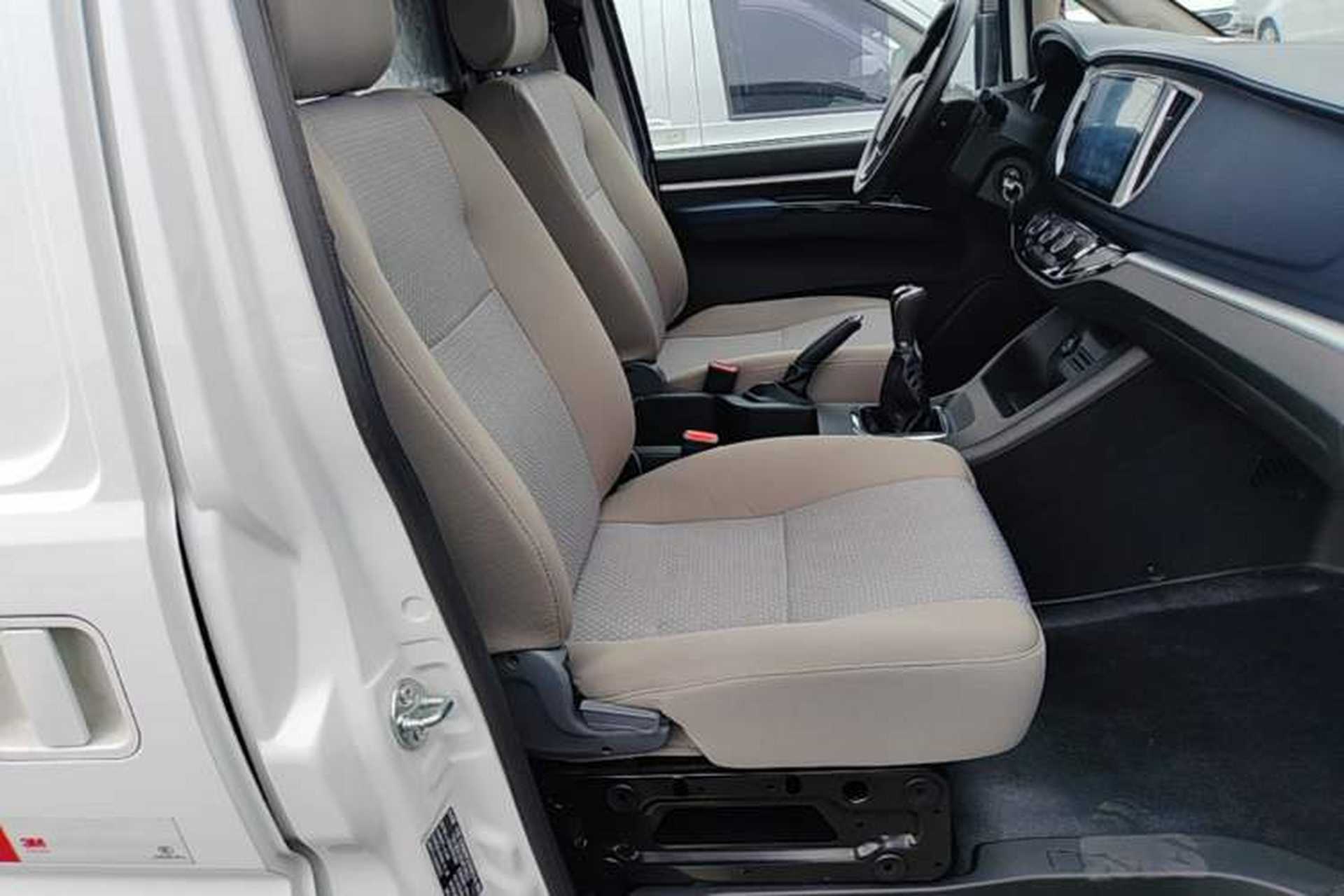 Used FORTHING Lingzhi 2023 V3 1.6L Base Model 2 Seats Right Front Seat