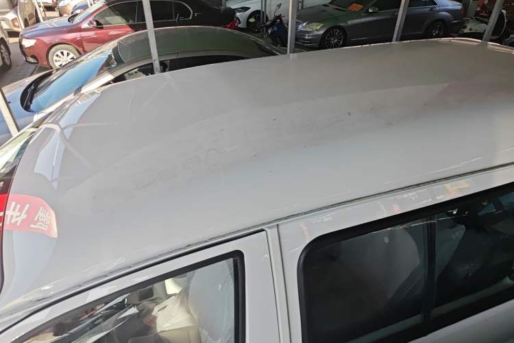 Used FORTHING Lingzhi 2023 M5 1.6L Comfort Edition 7-Seater Roof