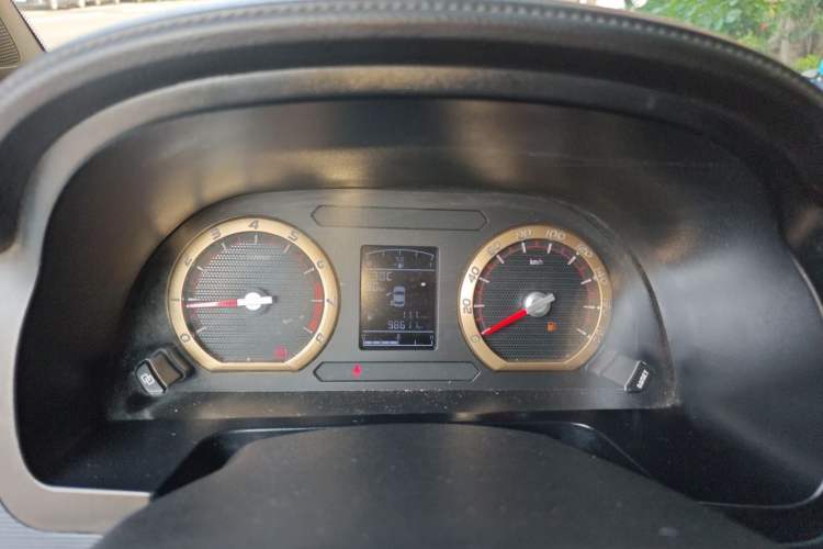 Used FORTHING Lingzhi 2023 M5 1.6L Comfort Edition 7-Seater Instrument Cluster