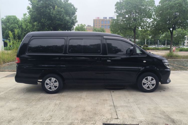 Used FORTHING Lingzhi 2024 M5L 1.5T Manual Comfort 7-Seater Exterior 11