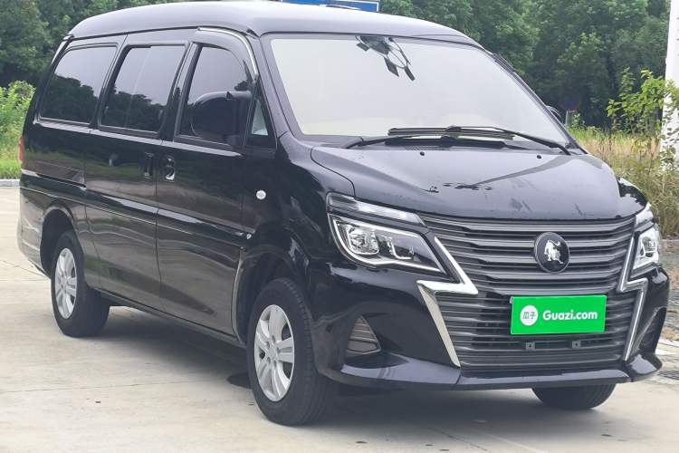 Used FORTHING Lingzhi 2024 M5L 1.5T Manual Comfort 7-Seater Exterior 2