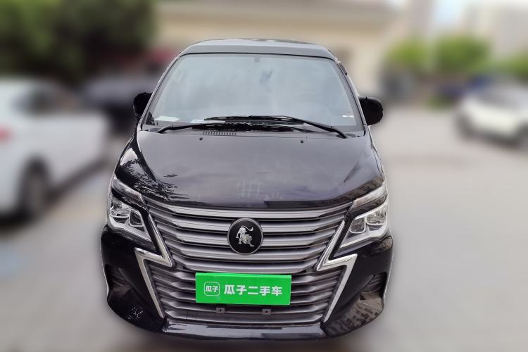 Used FORTHING Lingzhi 2024 M5L 1.5T Manual Comfort 9-Seater Front