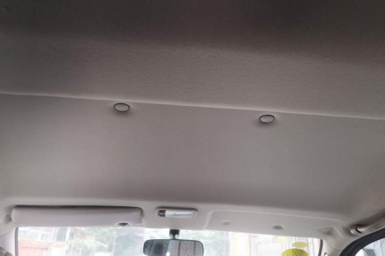 Used FORTHING Lingzhi 2024 M5L 1.5T Manual Base Model 7 Seats Headliner