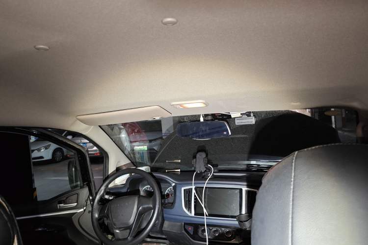 Used FORTHING Lingzhi 2024 M5 1.6L Standard 5-Seater CNG Headliner