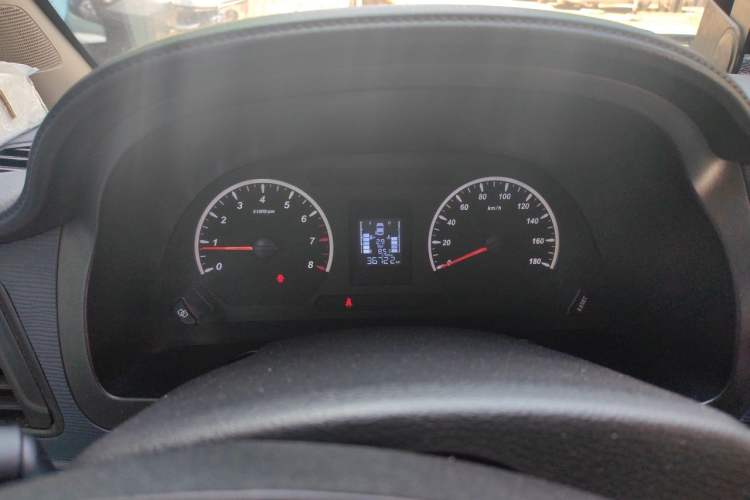 Used FORTHING Lingzhi 2024 M5L 1.5T Manual Comfort 7-Seater Instrument Cluster