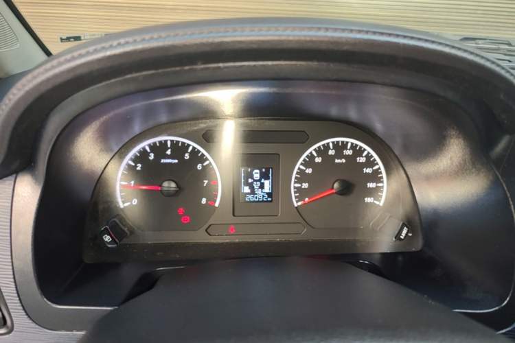 Used FORTHING Lingzhi 2024 M5L 1.5T Manual Base Model 7 Seats Instrument Cluster