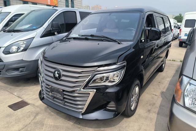 Used FORTHING Lingzhi 2024 M5L 1.5T Manual Base Model 7 Seats
