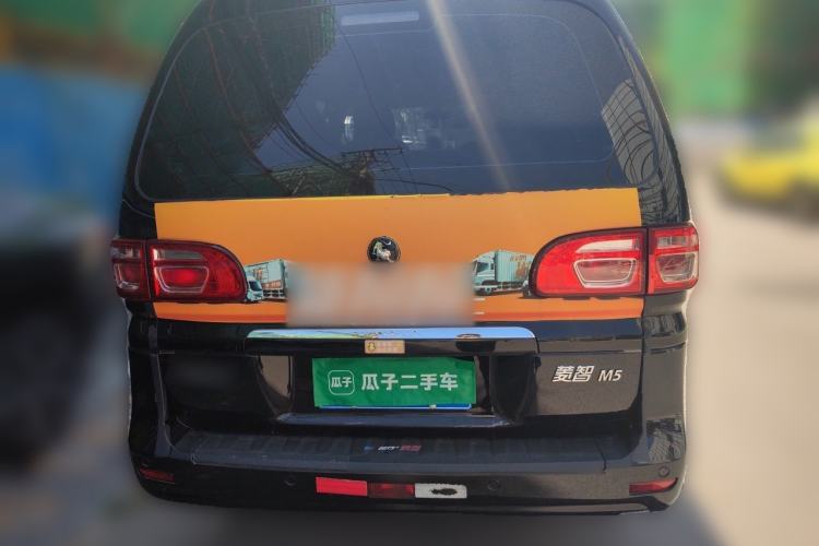 Used FORTHING Lingzhi 2024 M5L 1.5T Manual Comfort 7-Seater Rear