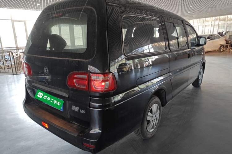 Used FORTHING Lingzhi 2024 M5L 1.5T Manual Comfort 7-Seater Rear Right 45 Deg