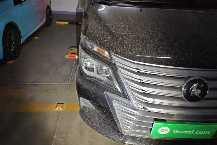 Used FORTHING Lingzhi 2024 M5 1.6L Standard 5-Seater CNG Right Front Headlight