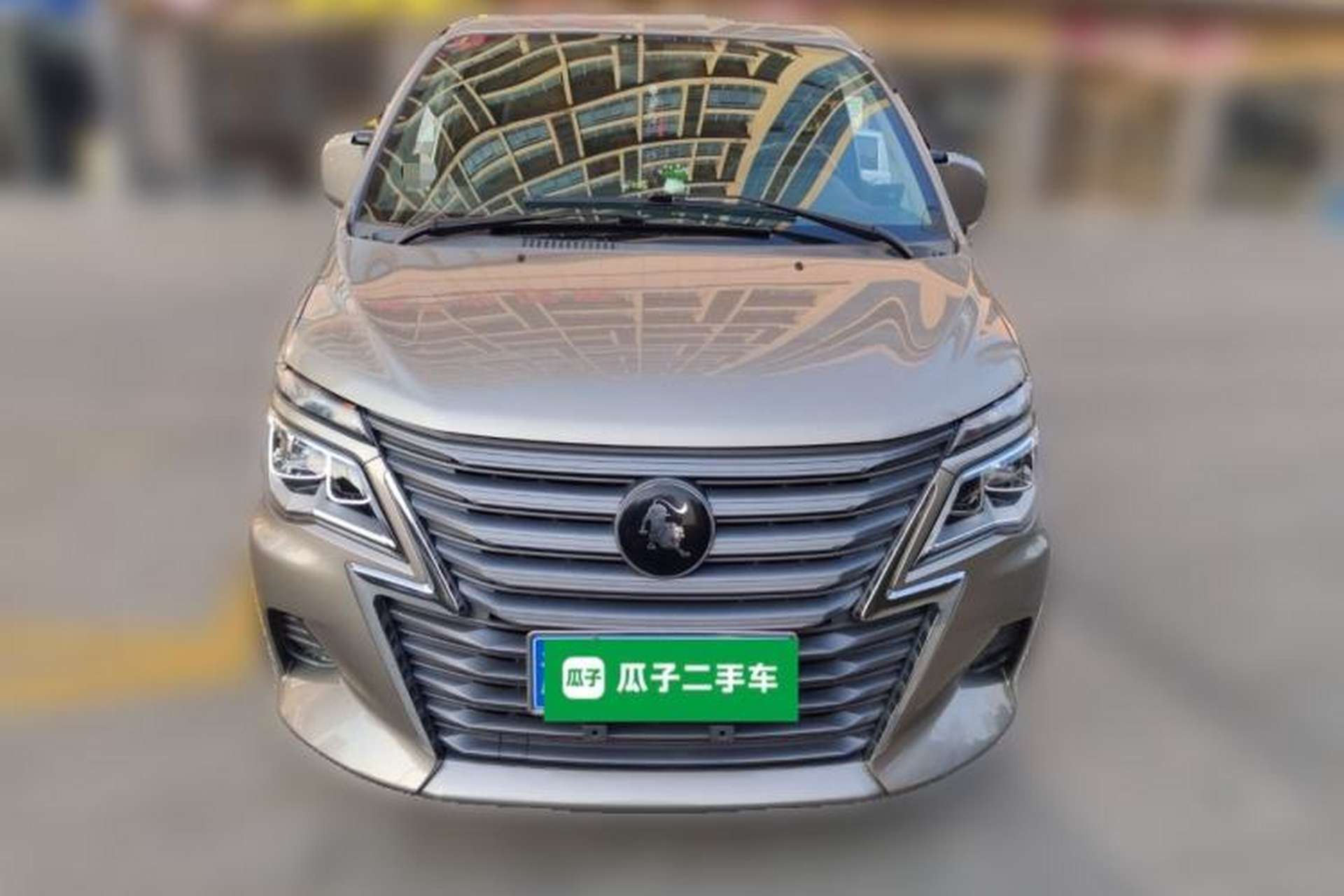 Used FORTHING Lingzhi 2024 M5L 1.5T Manual Base Model 7 Seats Front