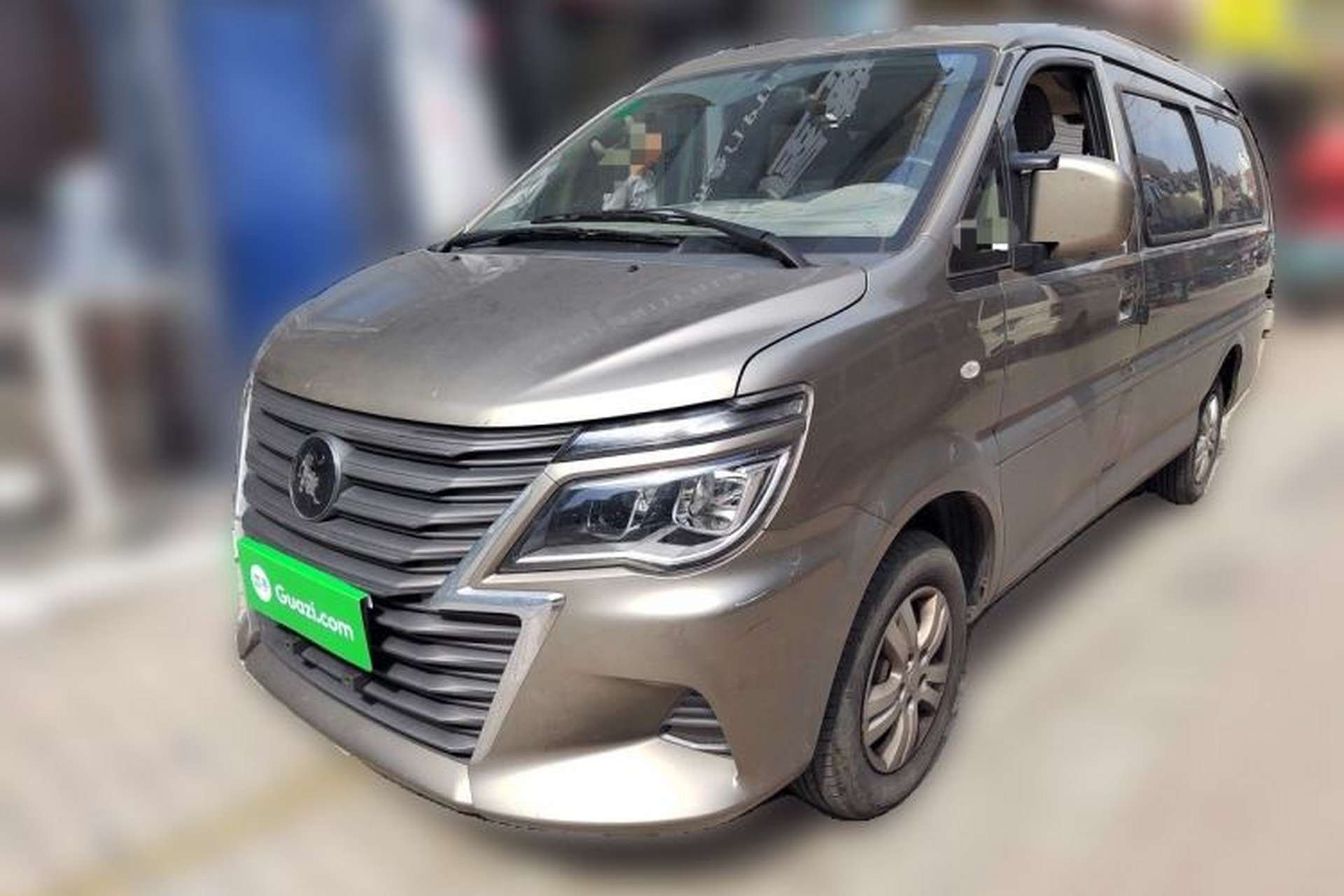 Used FORTHING Lingzhi 2024 M5L 1.5T Manual Base Model 7 Seats Front Left 45 Deg