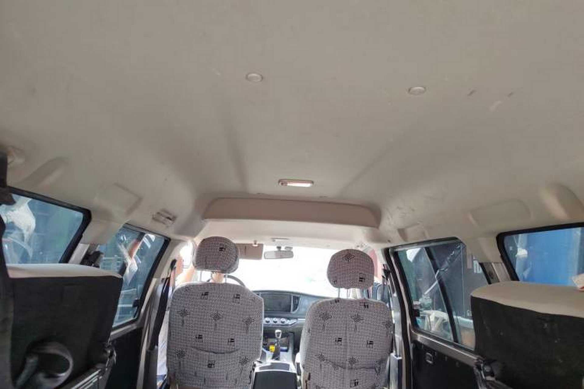 Used FORTHING Lingzhi 2024 M5L 1.5T Manual Base Model 7 Seats Headliner