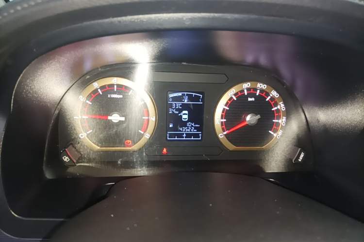 Used FORTHING Lingzhi 2024 M5L 1.5T Manual Comfort 7-Seater Instrument Cluster